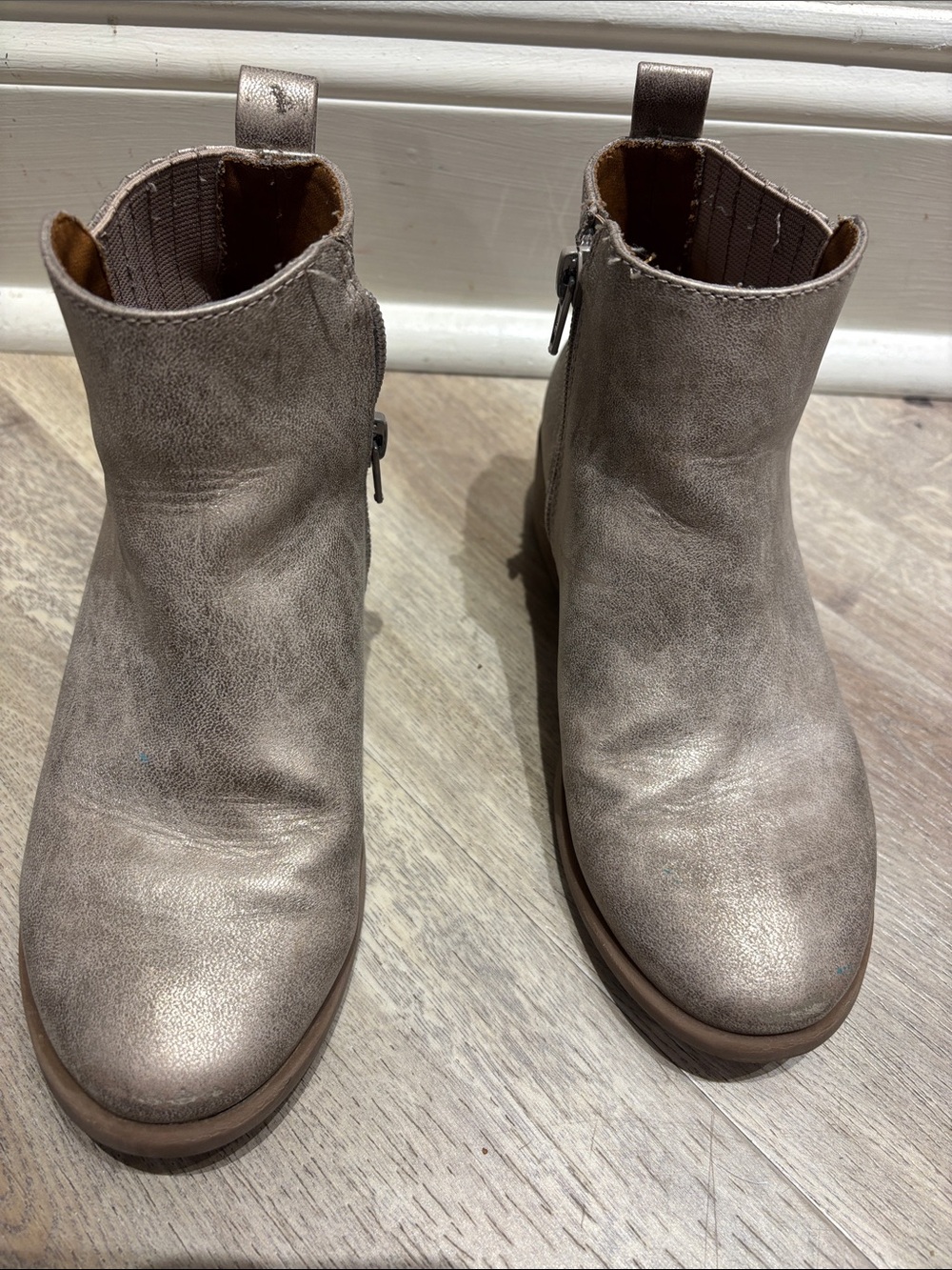 Wonder Nation boots size 1